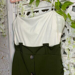 white and green dress size m